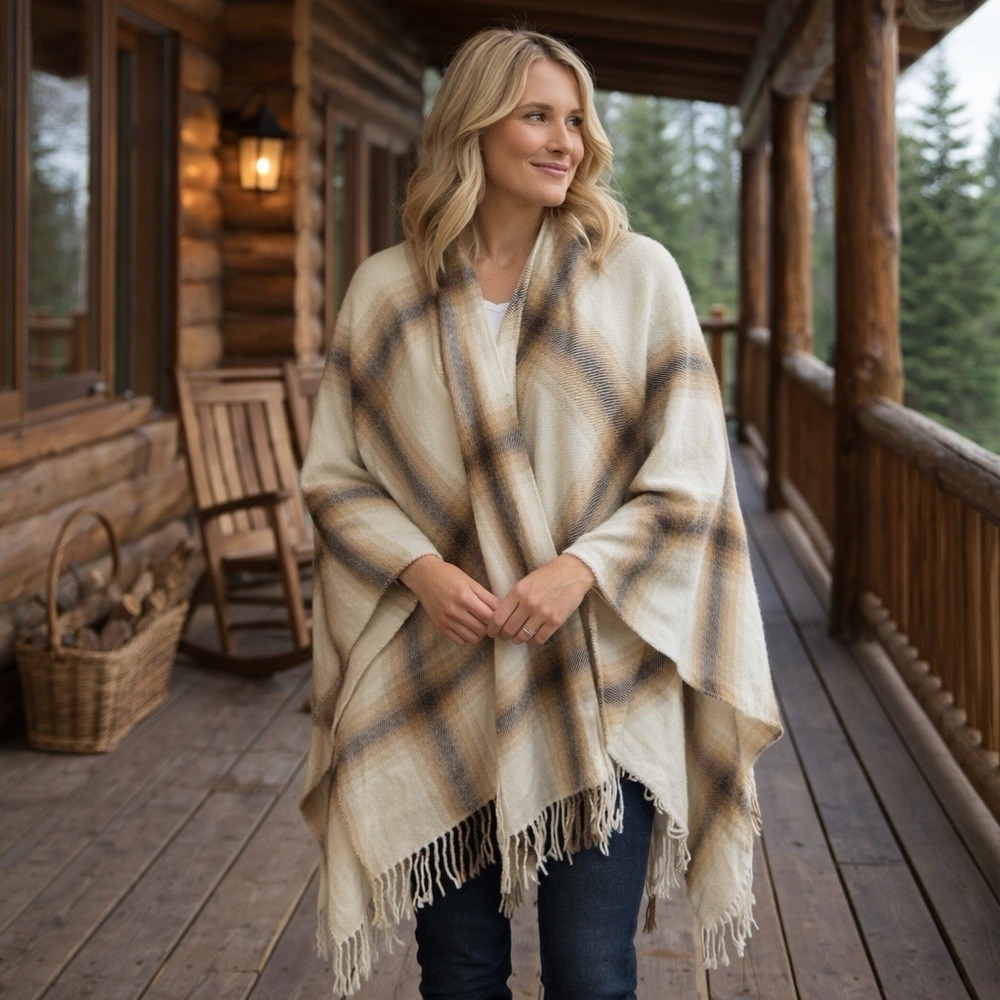 Roots Canada Ivory Brown Plaid Shrug Poncho Oversized Cozy Cabincore Fall‎ OS